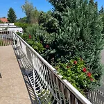 Apartament Z&t *