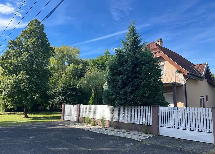 Apartament Z&t *